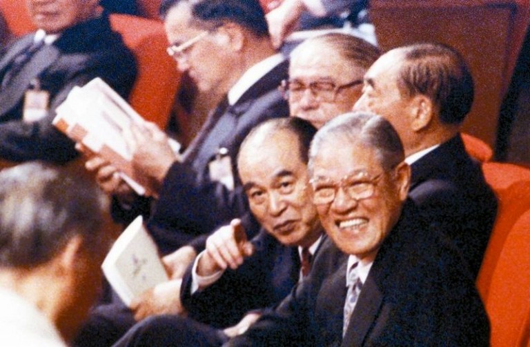 李登輝総統が李元簇・元副総統の葬儀に出席 | ニュース,台北事務所 | 日本李登輝友の会 │ 新しい日台交流にあなたの力を!